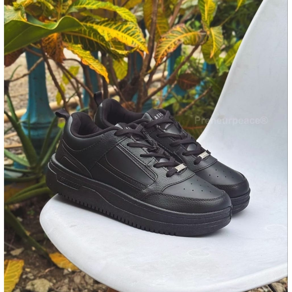 SEPATU SNEAKER BROOKLYN AEROSTREET BLACK