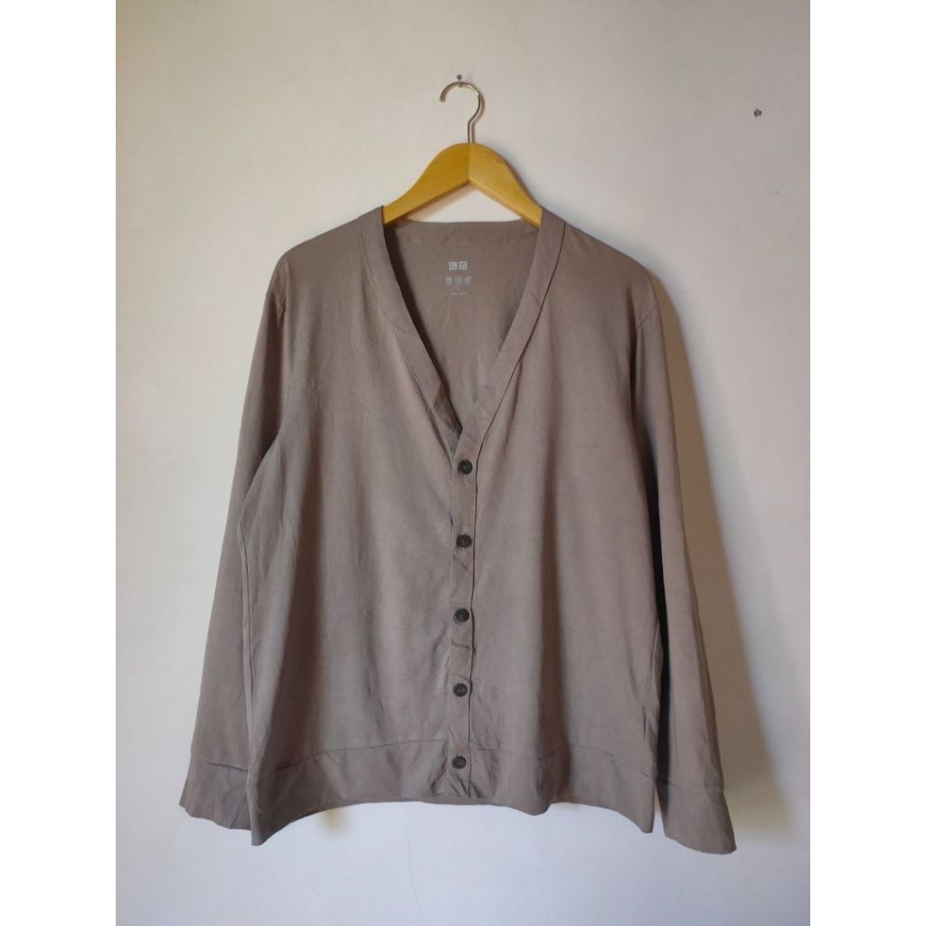 RARE cardigan airism uniqlo coksu L