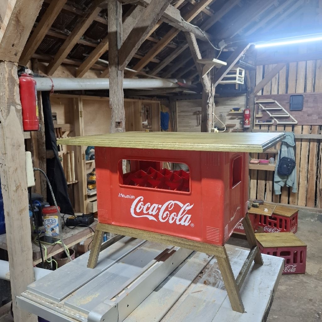 Meja Krat minuman botol kaca antik outdoor