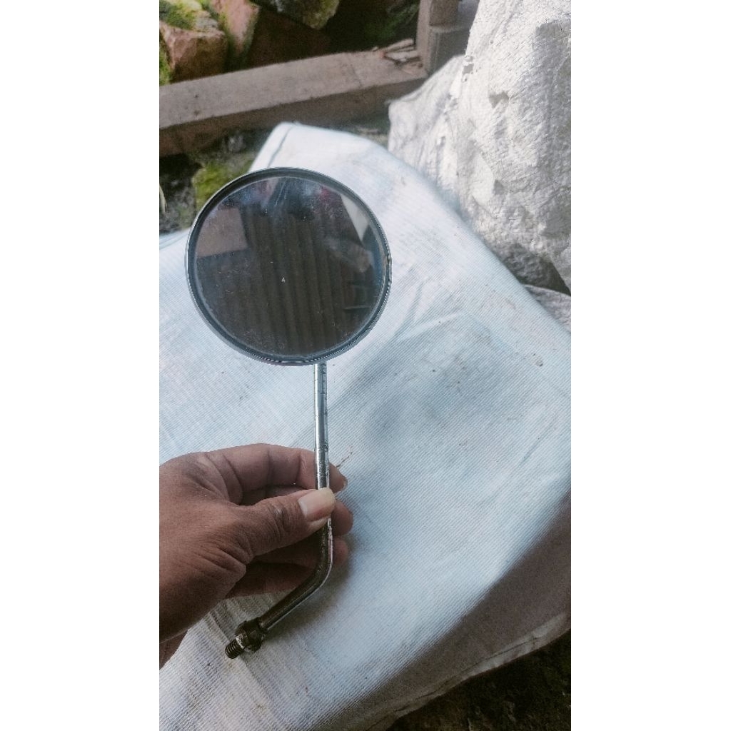 spion kiri Suzuki a100 tahun tua original second