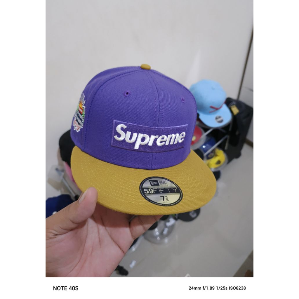 topi supreme blue