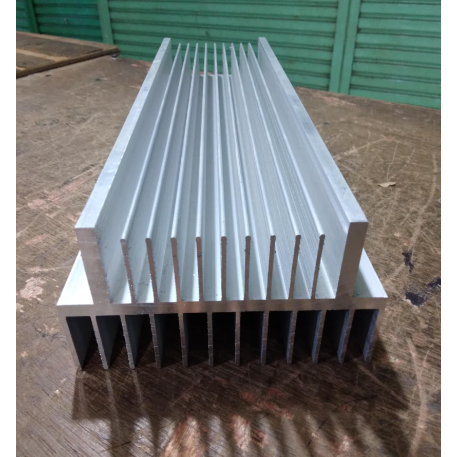 Pendingin / Heatsink 3U Panjang 30 cm Tebal 6 mm