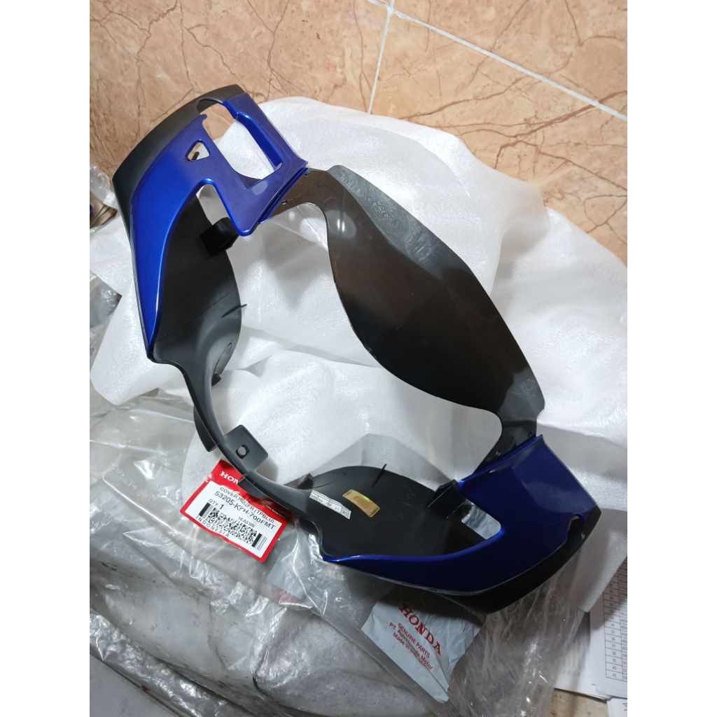 53205 KPH 700FMT BATOK LAMPU DEPAN SUPRA X125 BATMAN VISOR BIRU FMT ORIGINAL AHM