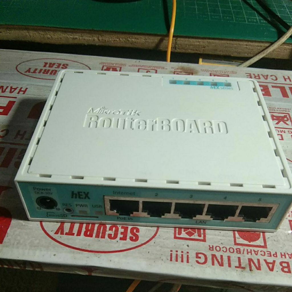 MIKROTIK RB750 GR3