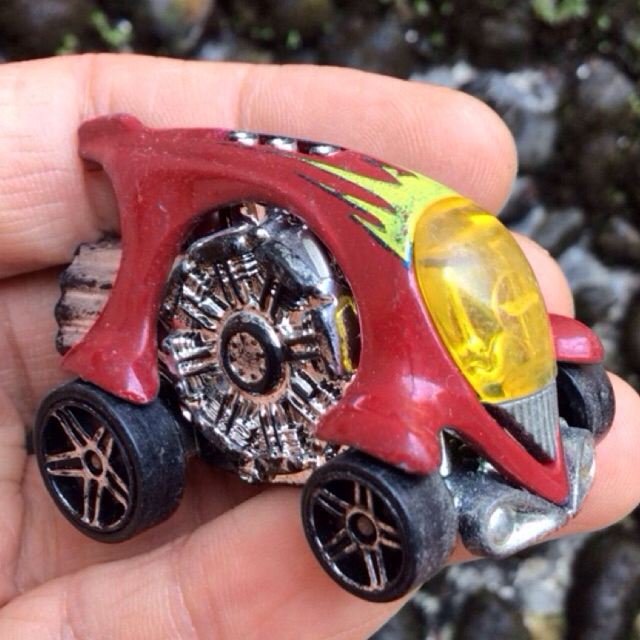 HOT WHEELS LANGKA CYCLOPS