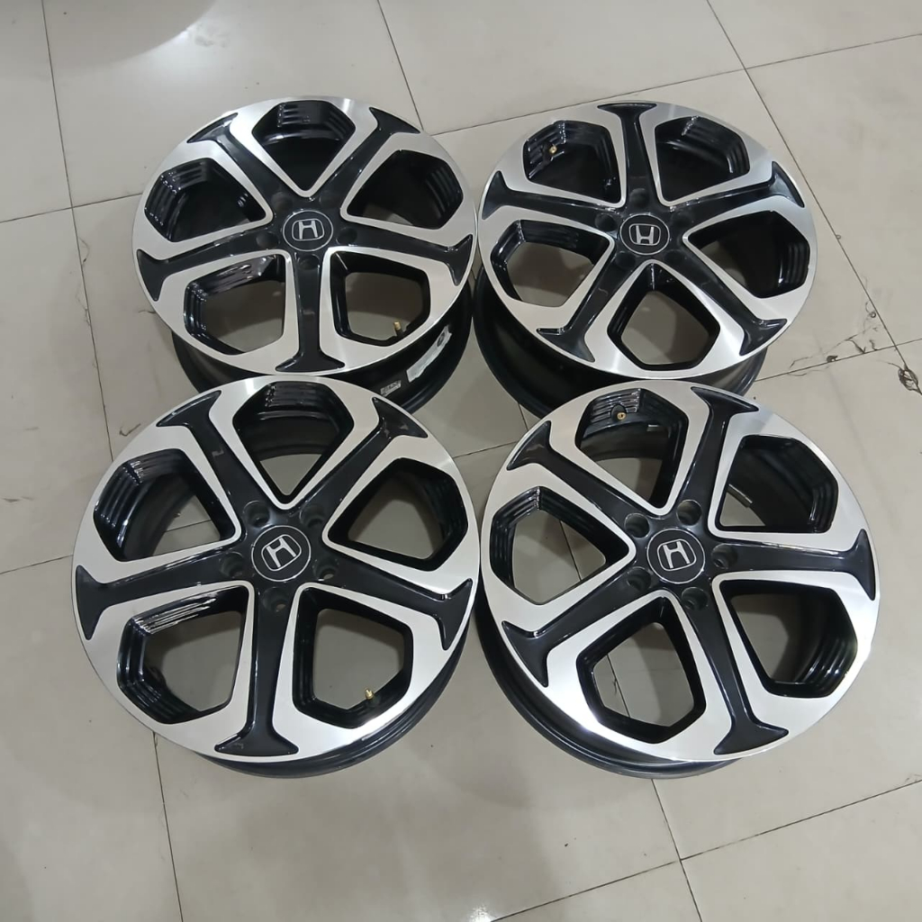VELG MOBIL BEKAS REPLIKA HRV PRESTIGE R17 H5X114,3