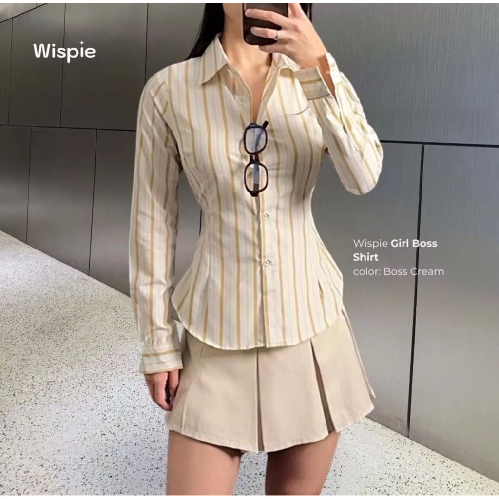 Wispie Girl boss shirt warna cream preloved