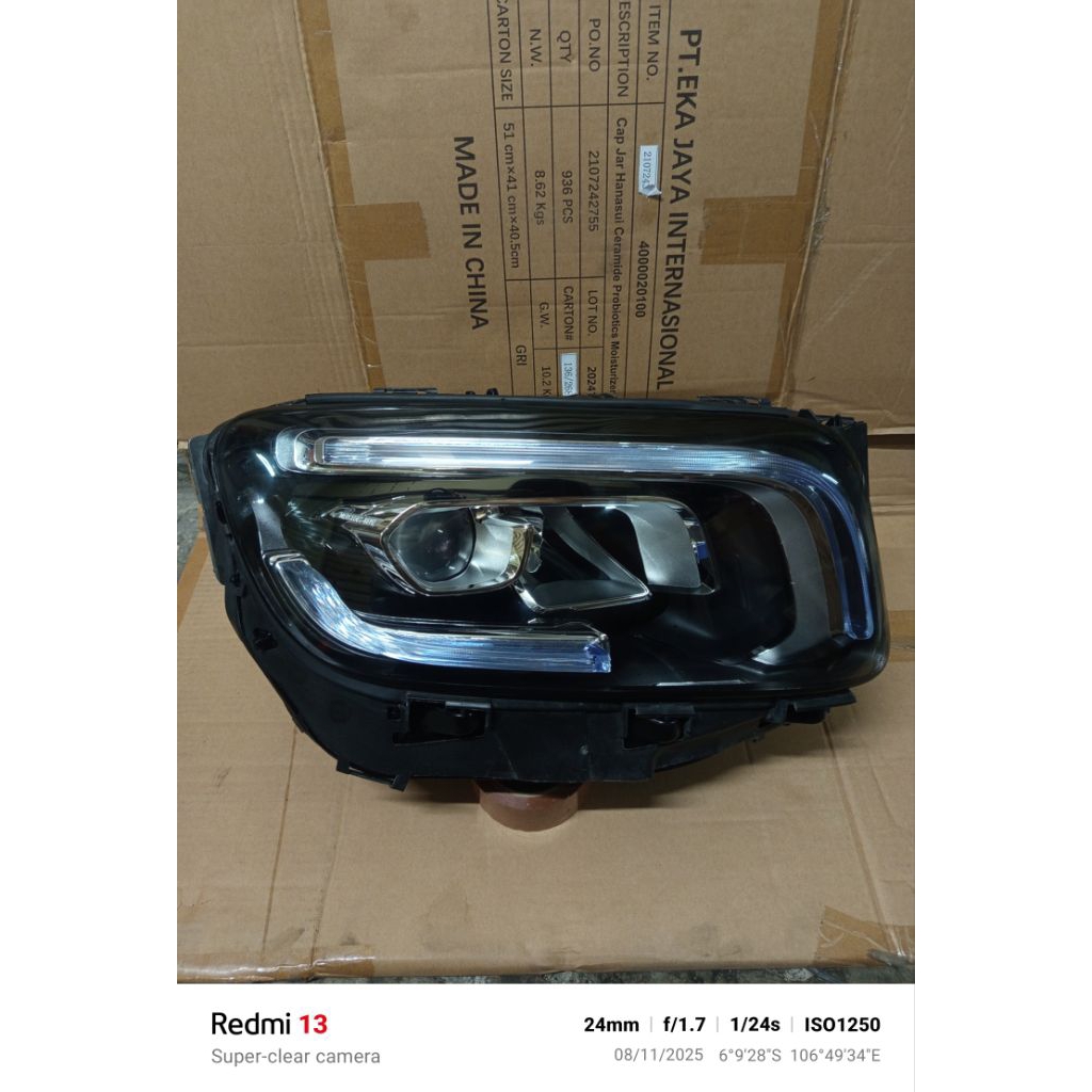 headlamp/lampu depan marcedez benz GLB