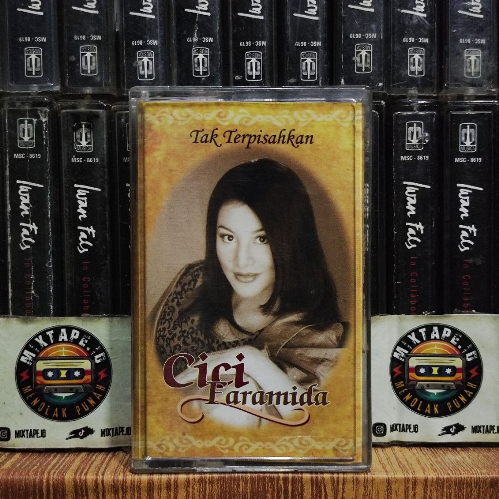 Kaset - Cici Faramida - Tak Terpisahkan - Cici Paramida - Kaset Pita - Radio Tape - Radio - Pemutar 