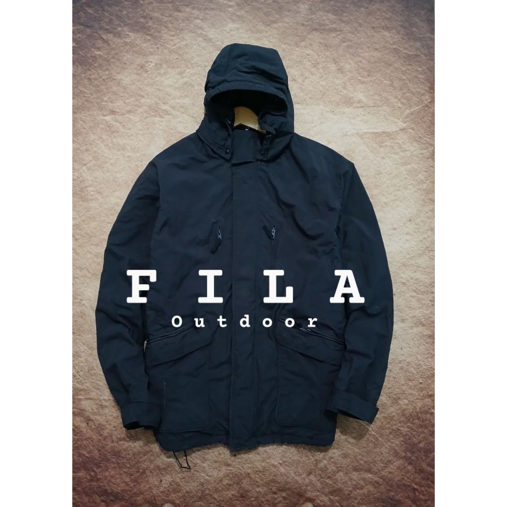 Jaket outdoor gropcore FILA recomend bekas pakai