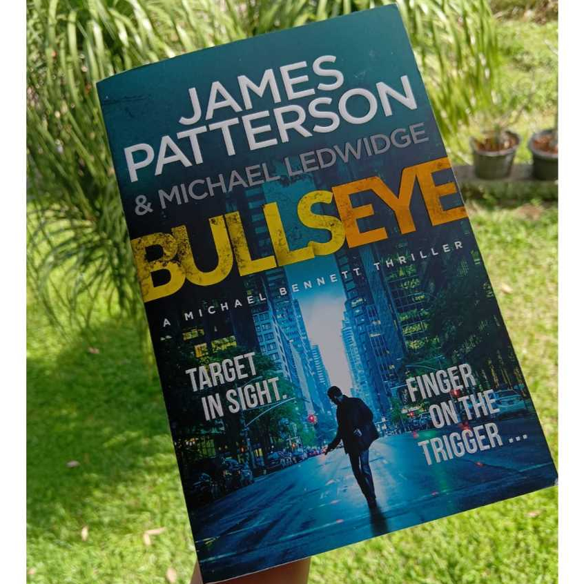 James Patterson & Michael Ledwidge Bullseye Novel Thriller Bahasa Inggris Preloved