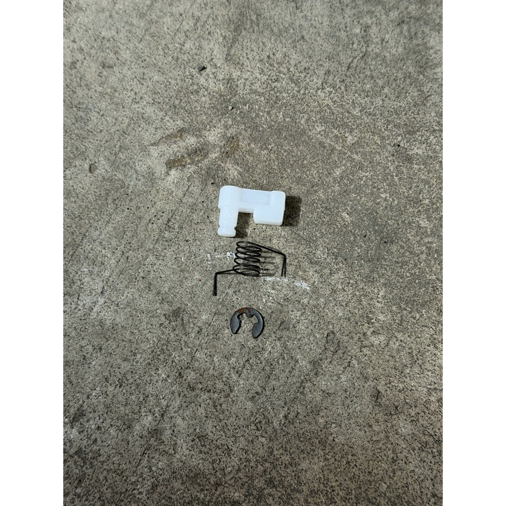 Pawl Chainsaw 5200/5800/6500/6800, Pawl Senso Kecil, Pawl Plastik, Pawel Kuku Senso