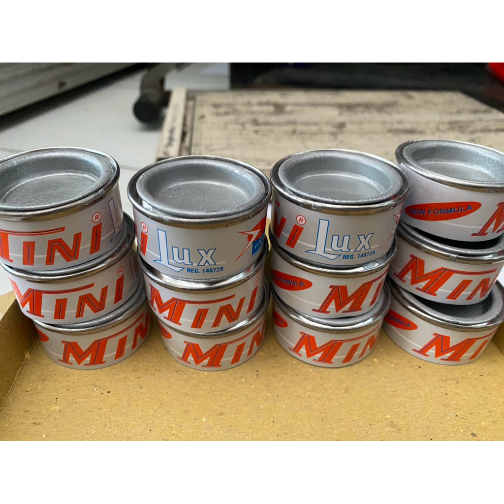 Cat minyak mini Lux warna Perak 25 Gram untuk kayu & besi