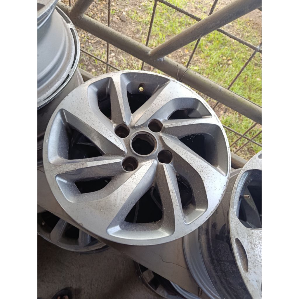 velg wuling r15 pcd 4-114