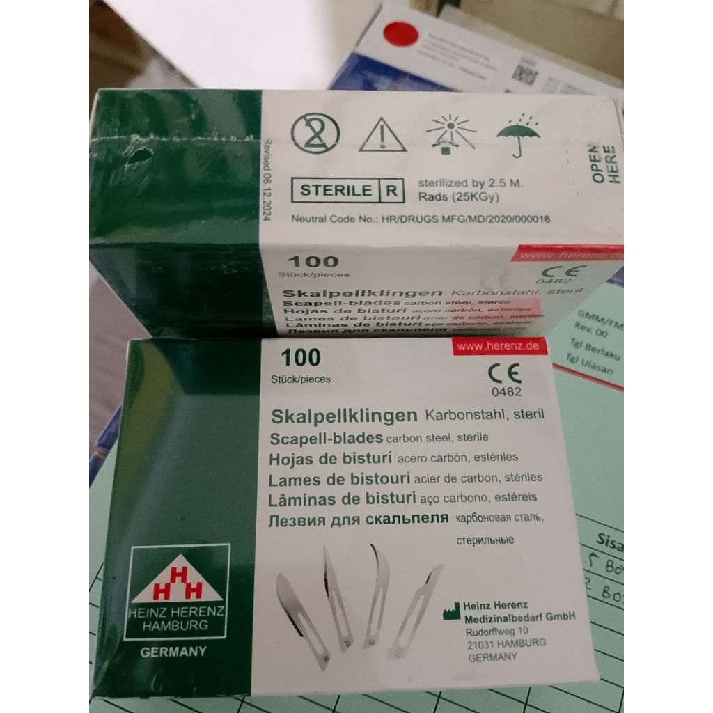 Razormed Scalpel Blades Carbon Steel Sterile No.15