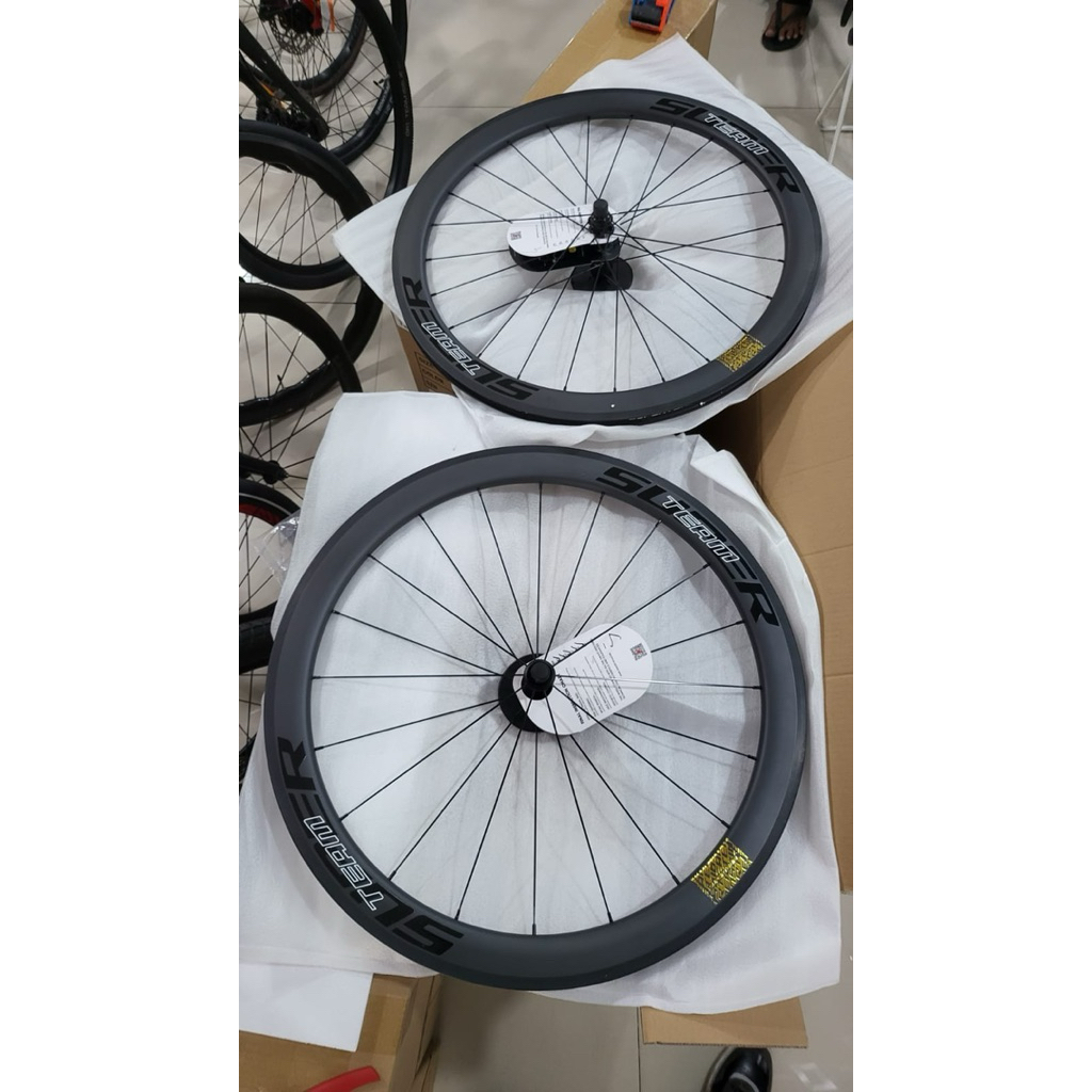 Wheelset Road Bike Superteam Rim Brake Carbon 700C New BNIB Original 100%
