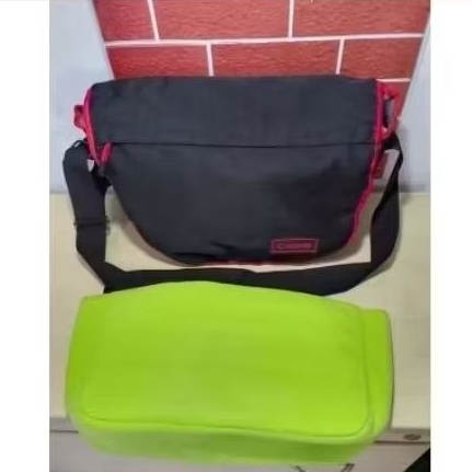 tas kamera dan laptop canon original size lumayan besar