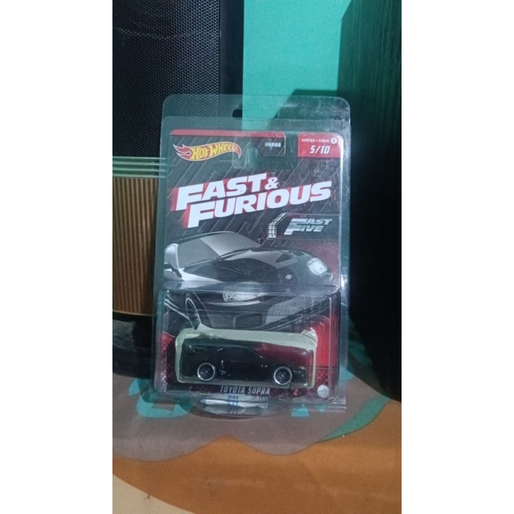 Toyota Supra hitam fast and furious