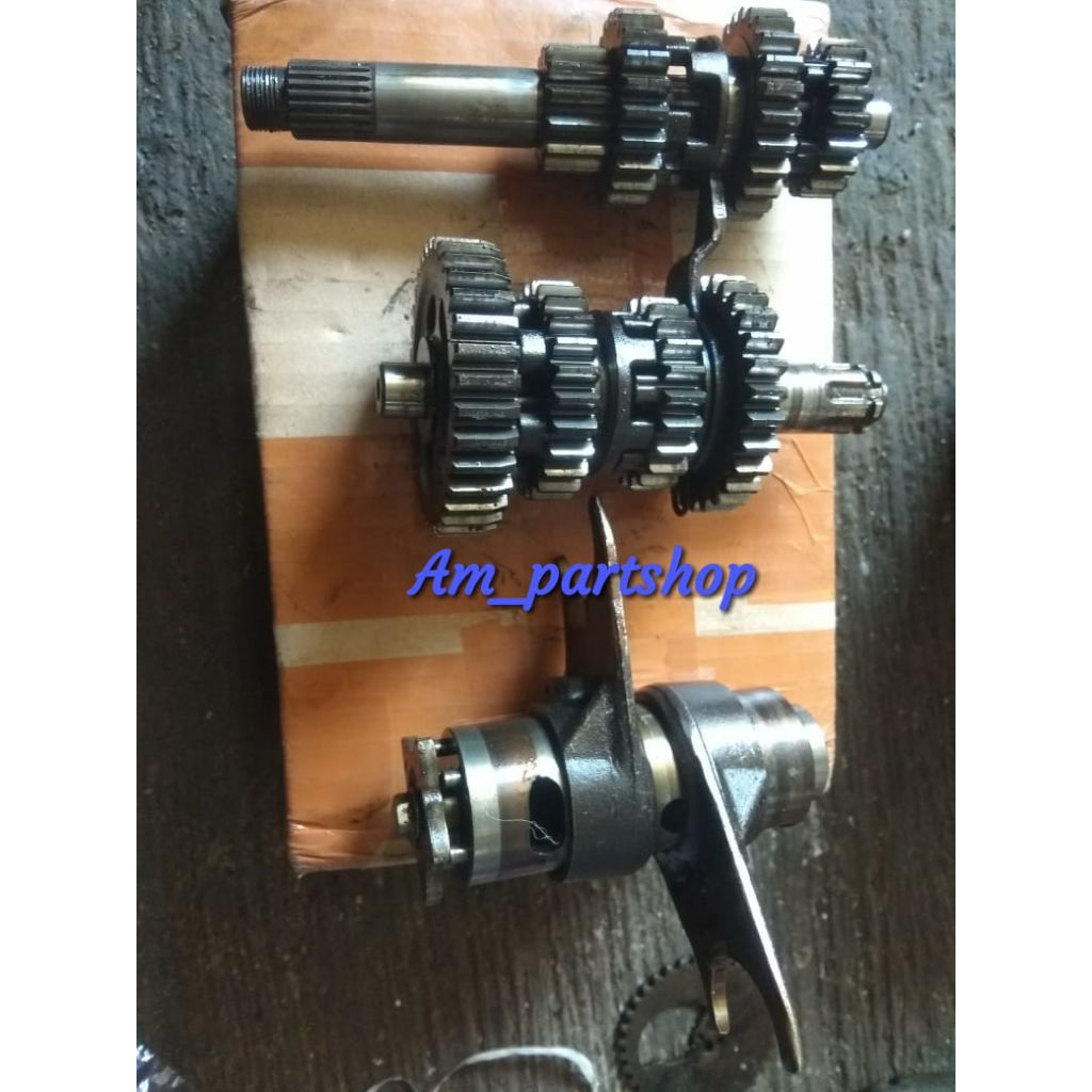 GearBox Gigi Rasio Honda Revo Absolute Blade 110 Lepasan Motor