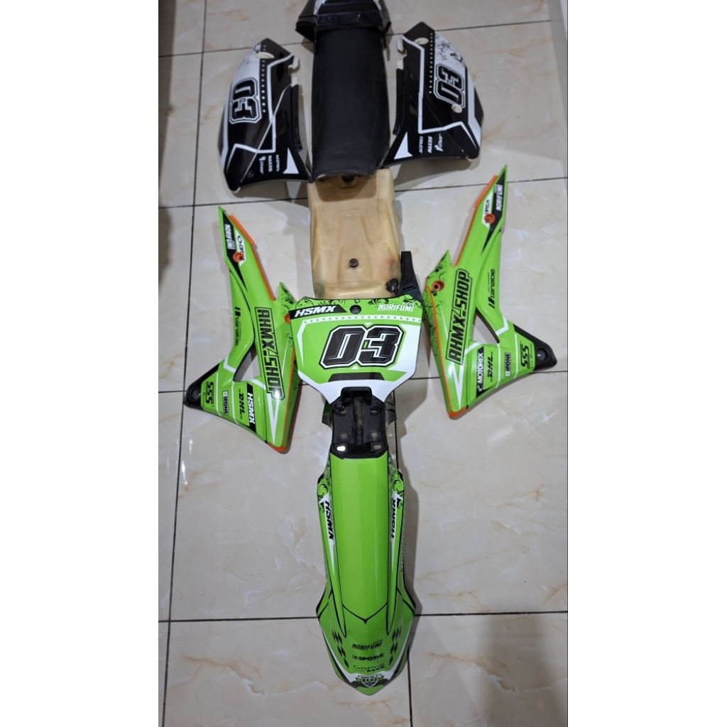 Bodi set Gordon KLX D-Tracker