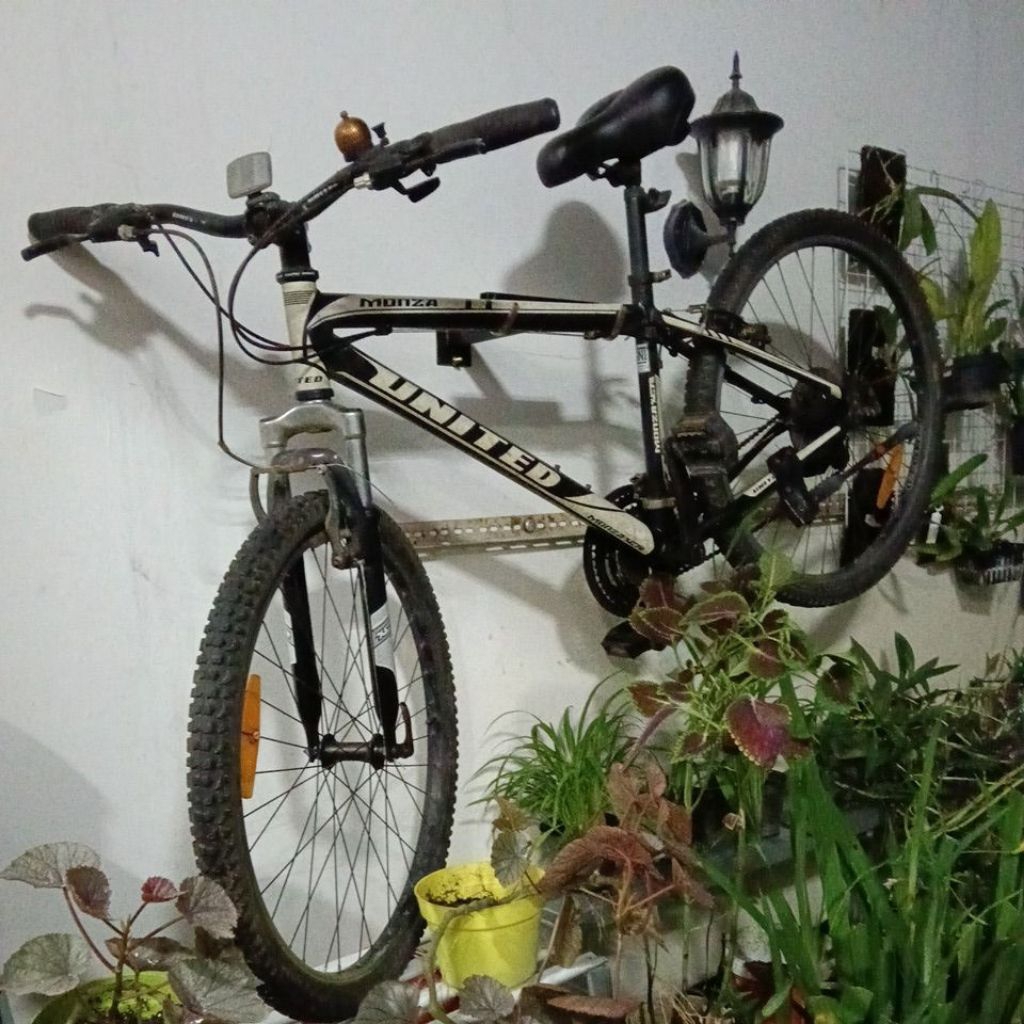 Sepeda Monza United Bekas, Berkualitas & Murah