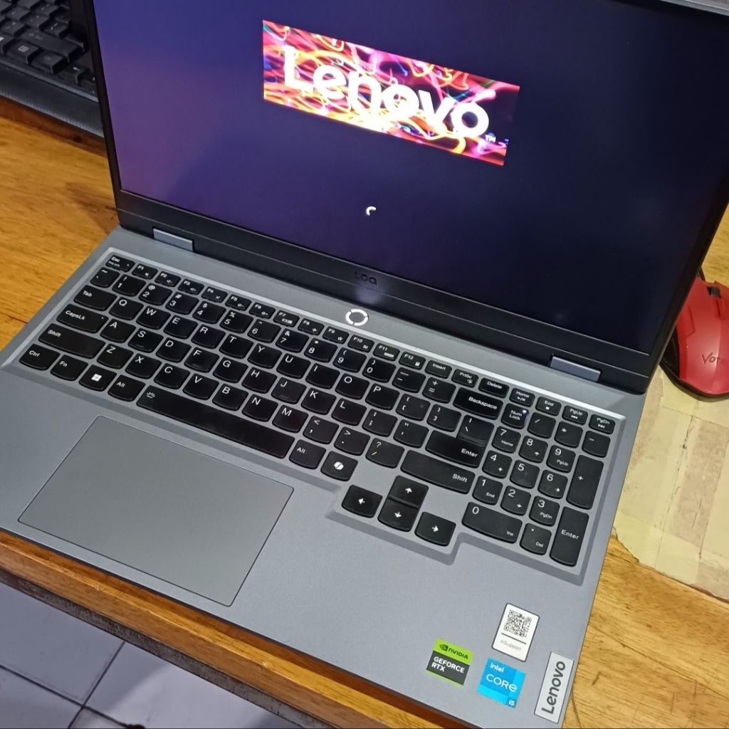 LENOVO LOQ RTX2050 15IAX9