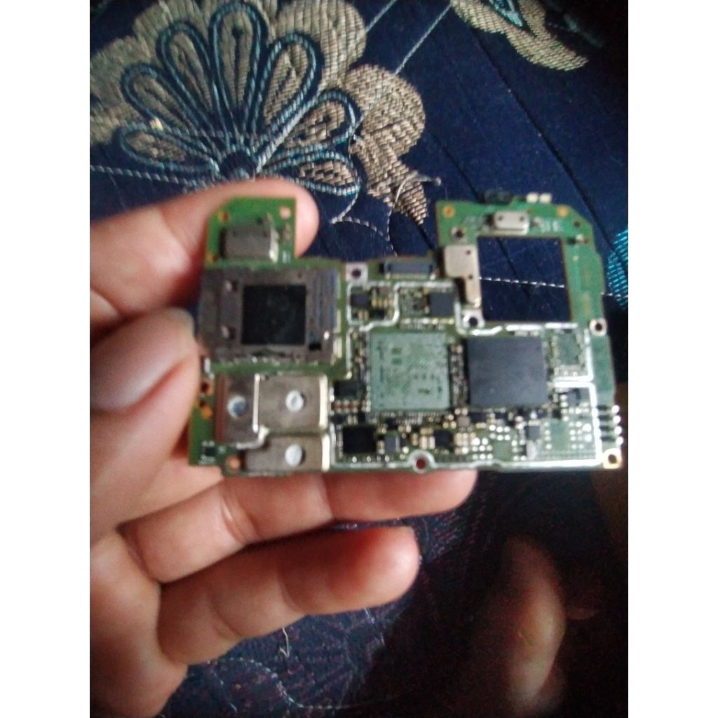 mesin only Infinix gt10 pro mati total gak ada CPU dan ram