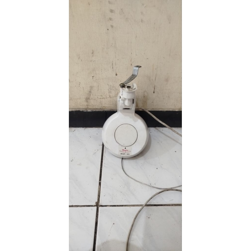 body kipas angin dinding maspion 9 in. original