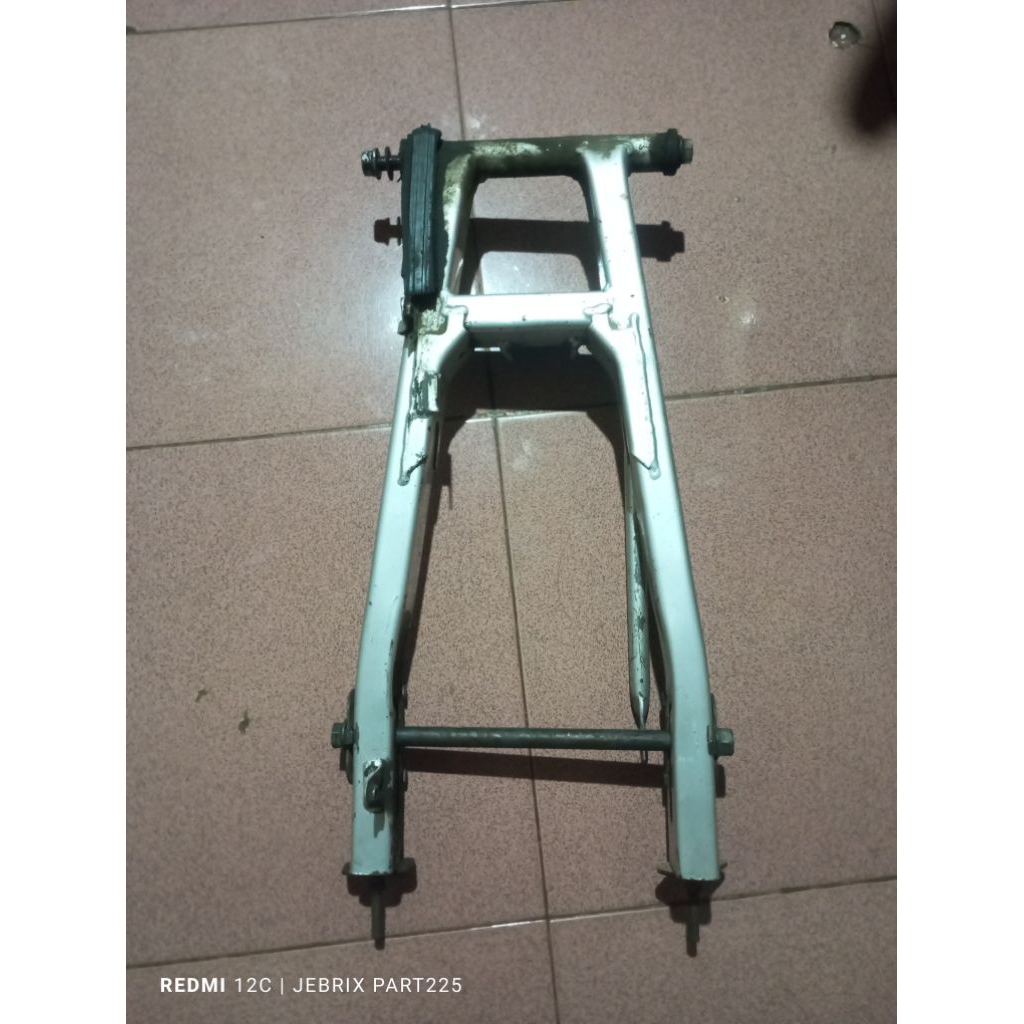 swing arm original yamaha Scorpio