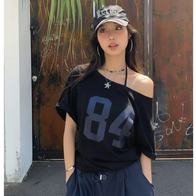 Atasan Cewek Jersey Angka 84 – Kaos Pendek Retro Amerika, Gaya Korea untuk Remaja Hitam Putih