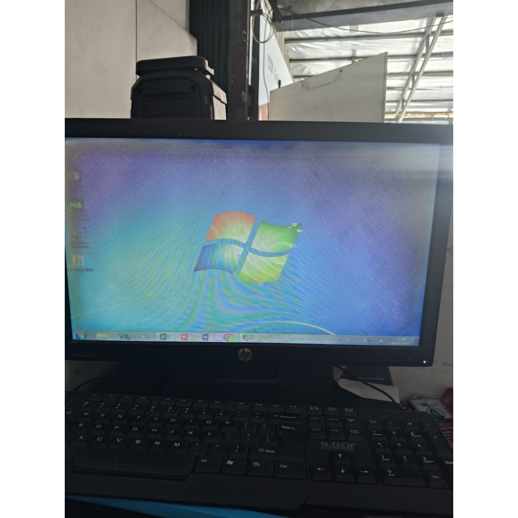 LCD Monitor HP 19 inch Minus