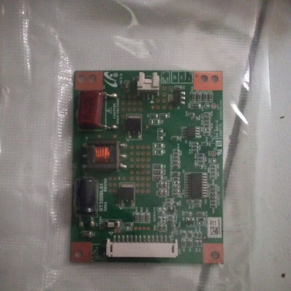 INVERTER BACKLIGTH PANASONIC TH-L32SV6K Normal