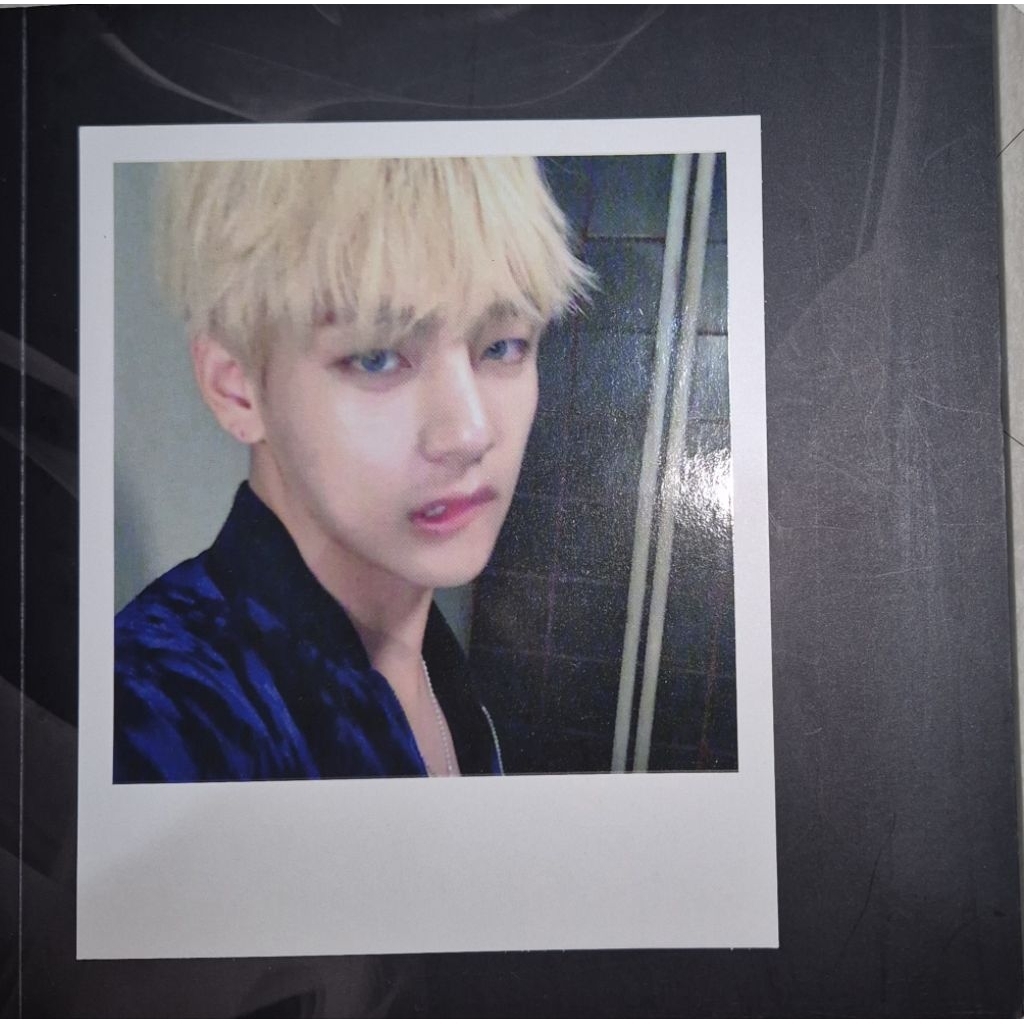 [READY STOCK] BTS WINGS ALBUM WITH TAEHYUNG V PC AND GROUP PC