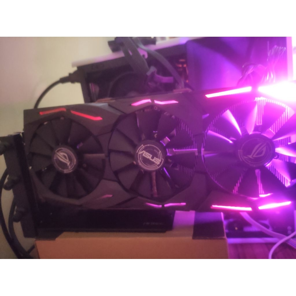 VGA Card Asus ROG GTX 1080 TI 11Gb GDDR5 - Bekas Mulus