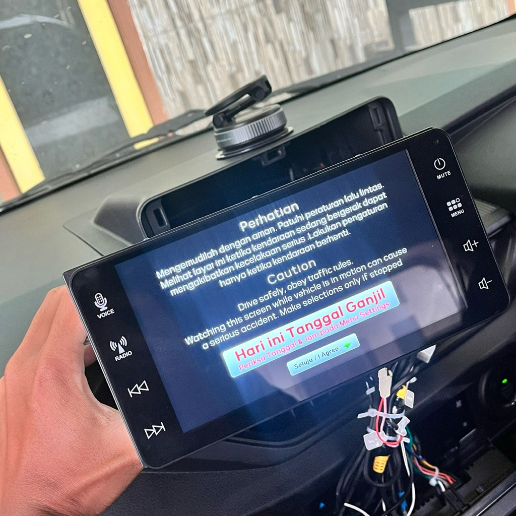 HEAD UNIT BEKAS COPOTAN AYLA 2023