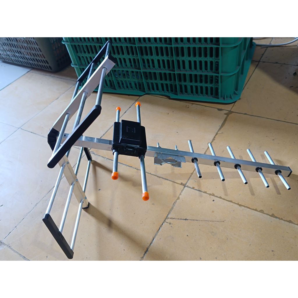 Antena Tv Digital JF 910 Alumunium