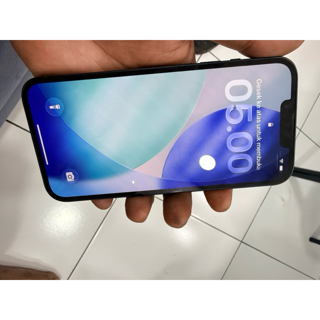 iphone 13 128GB bypass