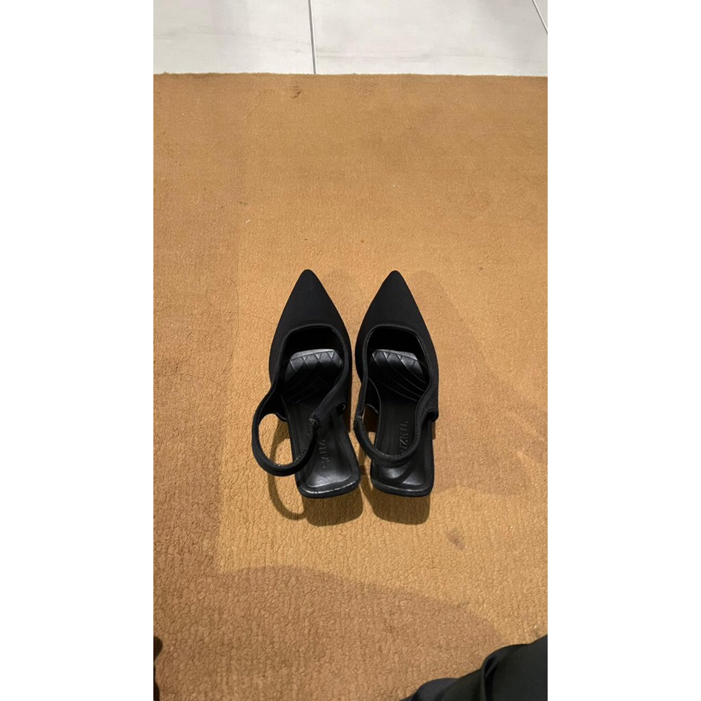 PRELOVED (NEW) heels sanzeil