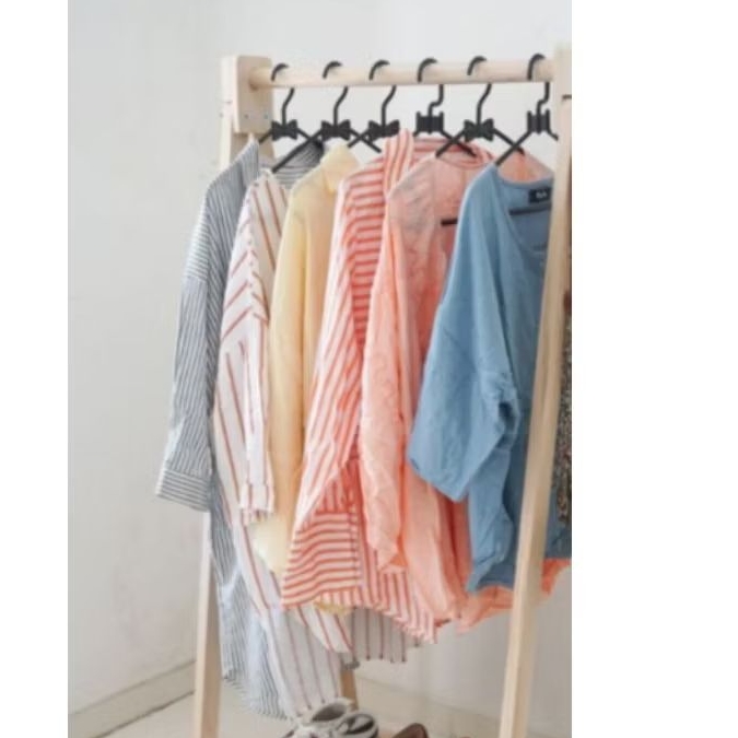 PRILOVED Kemeja,kaos,cardi,korean styles