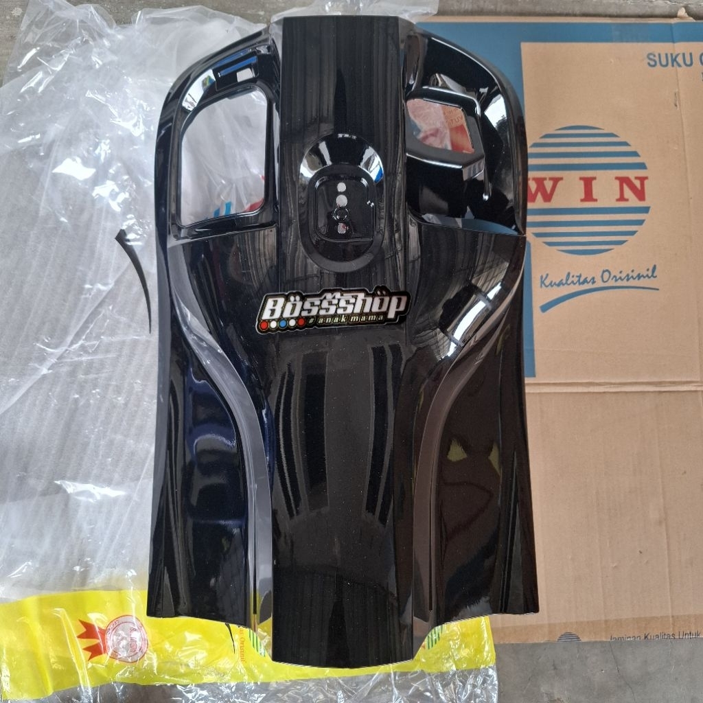 WIN - Legsil Tengah / Dasbor Tengah NEW SCOOPY Dasboard Kunci Kontak Scoopy 2020/2023