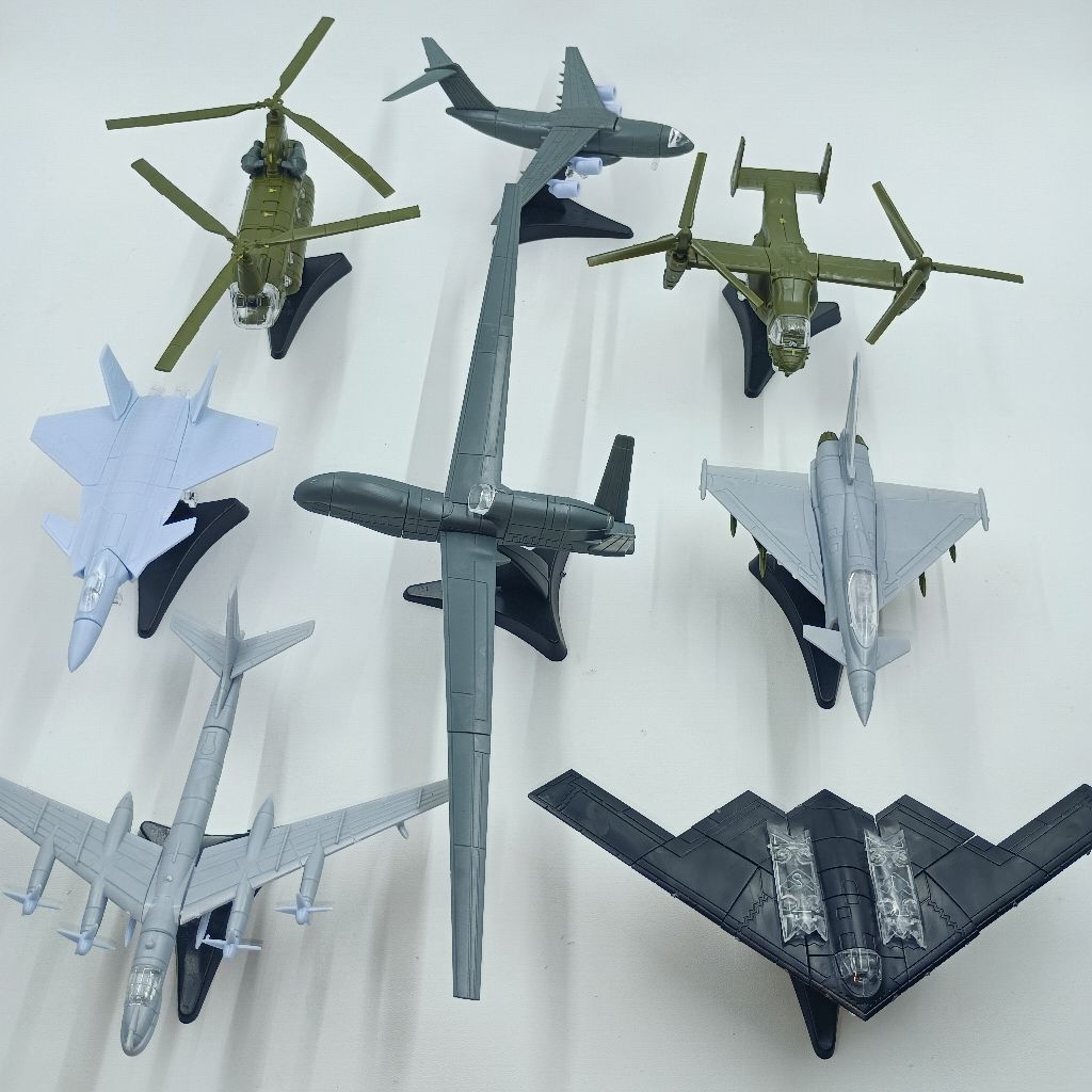 Model Kit Skala Miniatur Model Pesawat Dan Helikopter Militer 2
