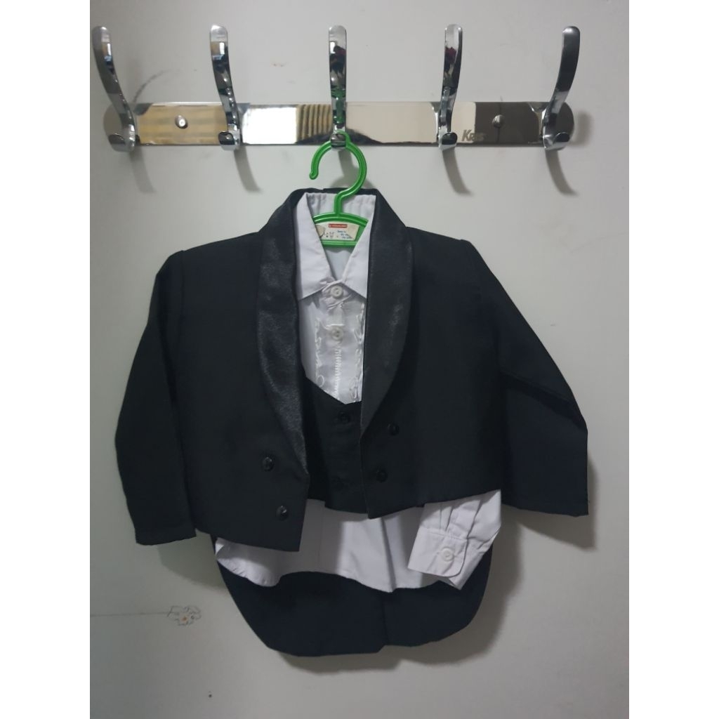 preloved jas anak model tuxedo hitam/jas anak laki hitam/jas anak kecil 1 tahun