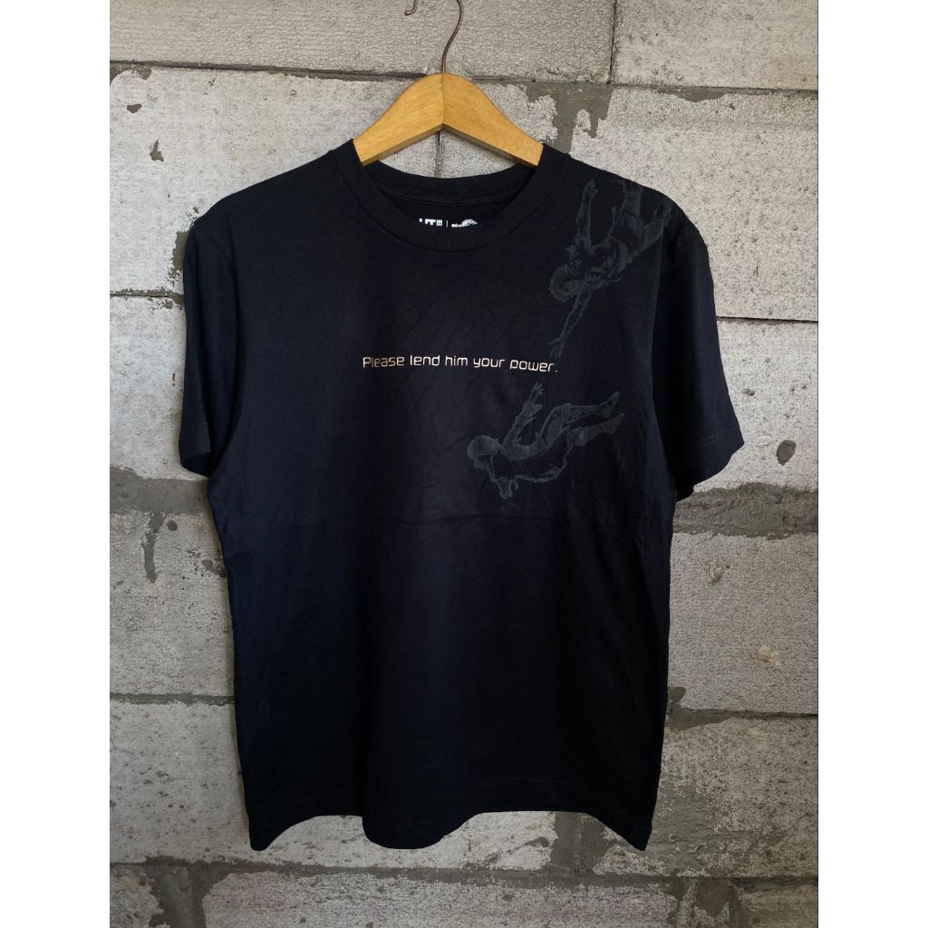 UNIQLO X TEARS OF THE KINGDOM TSHIRT