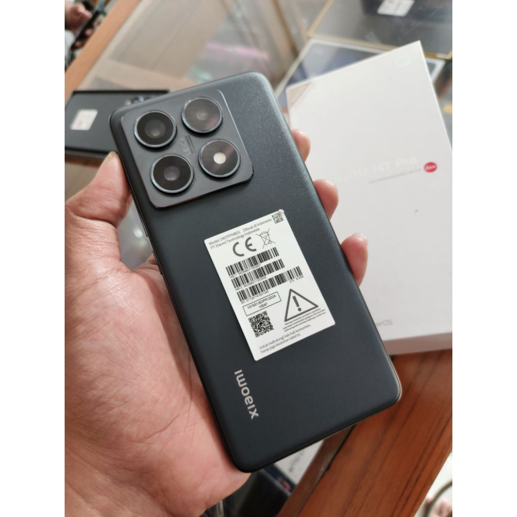 Xiaomi 14T pro 12/512 second