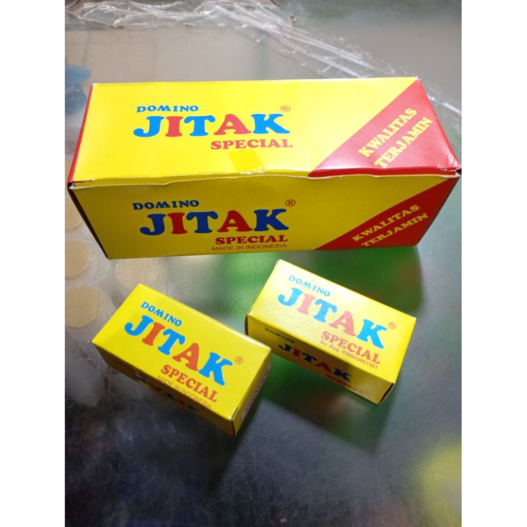 Domino jitak special 1pak isi didalam 10kotak