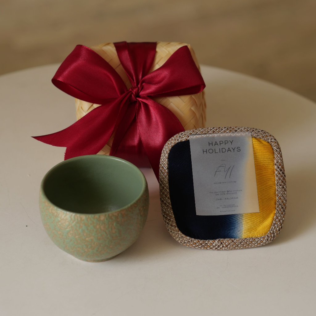 Kaloka pottery - Hampers cup L besek & coster