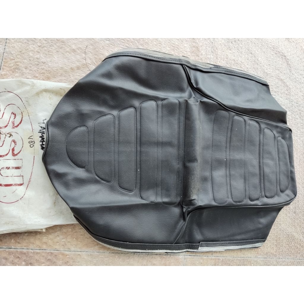 kulit jok cover seat krakap jok cover jok sarung jok Yamaha V80 v80 non original NOS