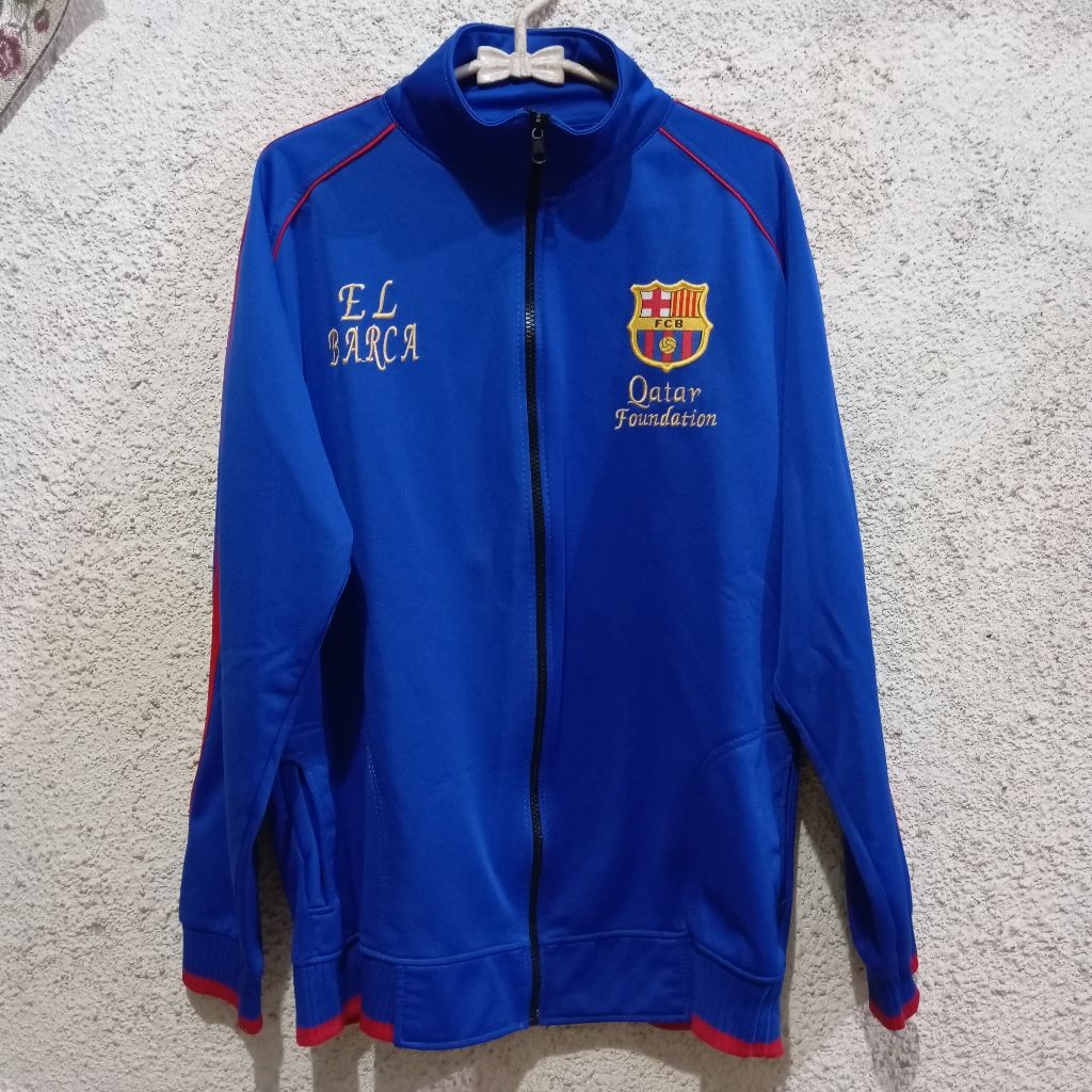 (Preloved) Jaket Bola Barcelona / Jaket Bola Barca / Jaket Club Bola Barca Barcelona / Jaket Bola El