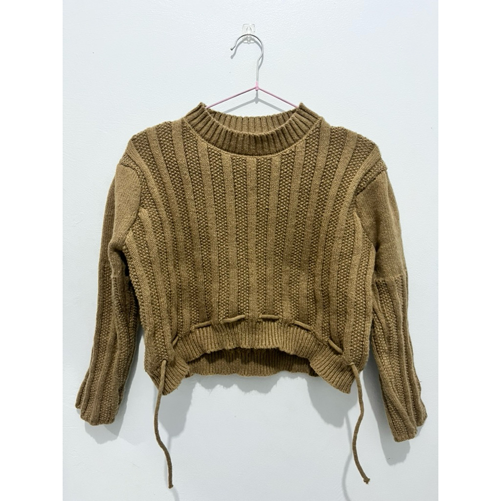Atasan wanita rajut crop top / sweater crop top