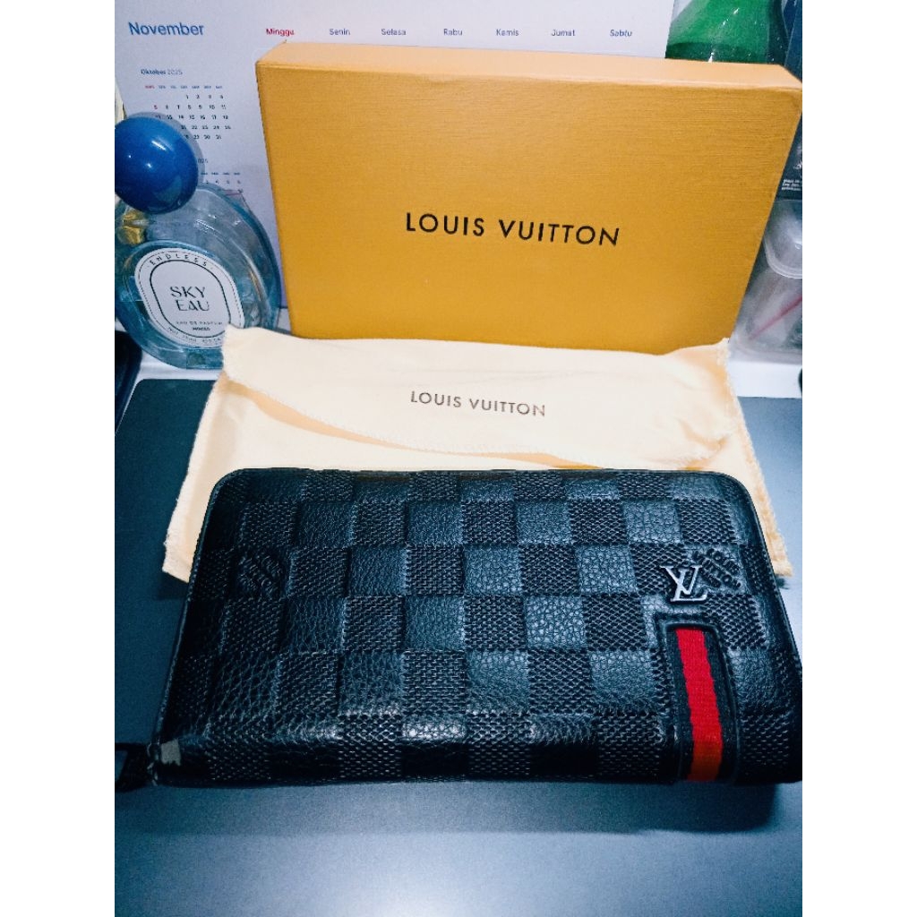 DOMPET PANJANG WANITA / DOMPET WANITA / DOMPET LV / DOMPET LOUIS VUITTON / PRELOVED / DOMPET MURAH